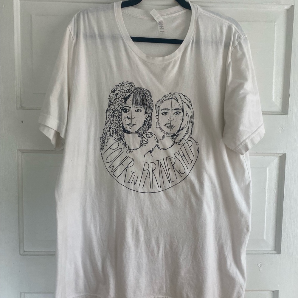 White Men's XL Canvas T Shirt with front graphic